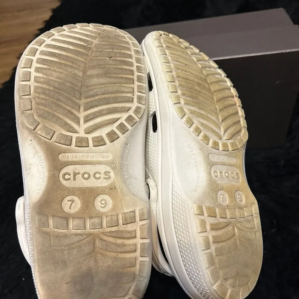 CROCS white clogs sandals slippers mules shoes men’s 7